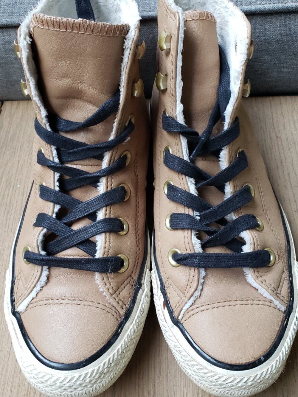 EUC CTAS Converse Fur Lined Leather Hiker Boot (6.5W; 4.5M) KICKS - Picture 2 of 7